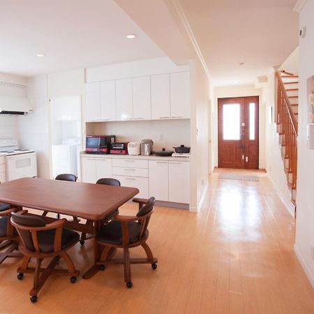 Kariyushi Condominium Resort Residential Del Sol Okinawa 宇流麻 外观 照片